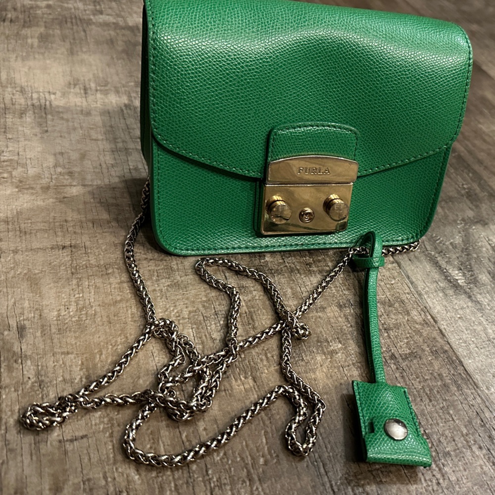 FURLA Green Leather Chain Shoulder Bag